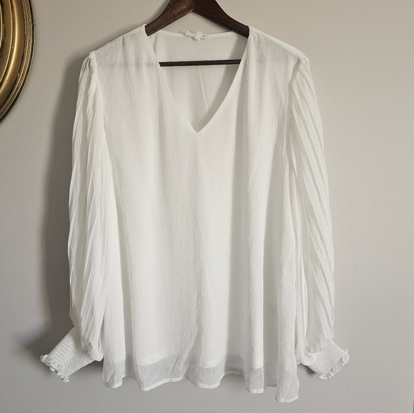 Chic Soul Tops - CHICSOUL.COM White Chiffon Blouse w Full Bishop Sleeves Quiet Luxury Art to Wear